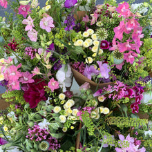 Load image into Gallery viewer, £25 Bouquets for 3 Months
