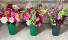 Load image into Gallery viewer, Pick your own flowers
